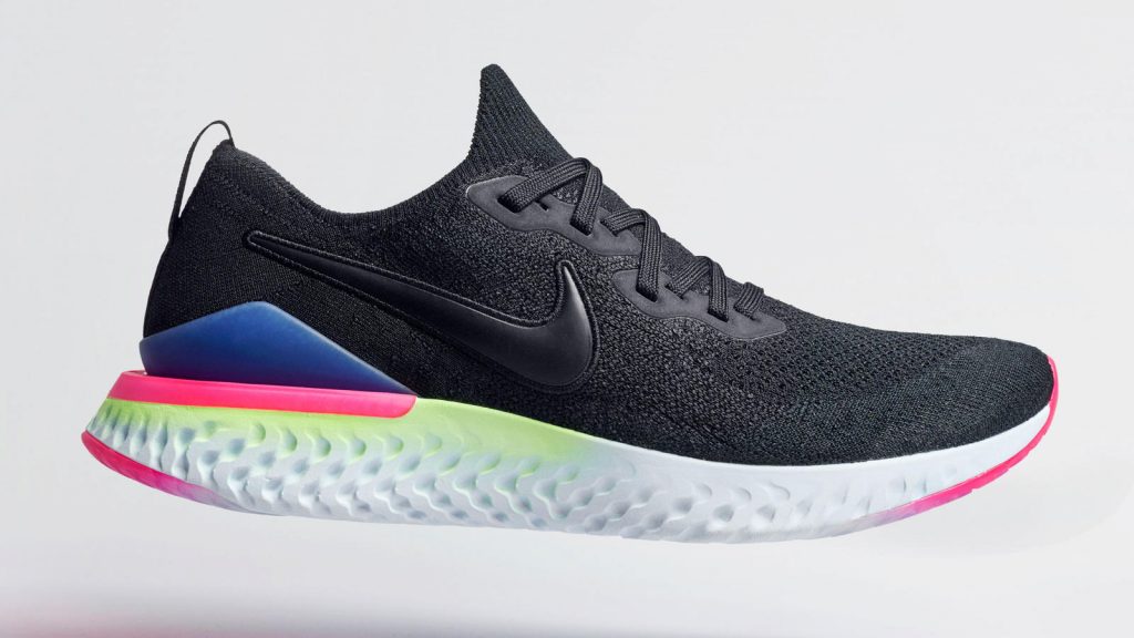 Nike Epic React Flyknit 2 in Pixel